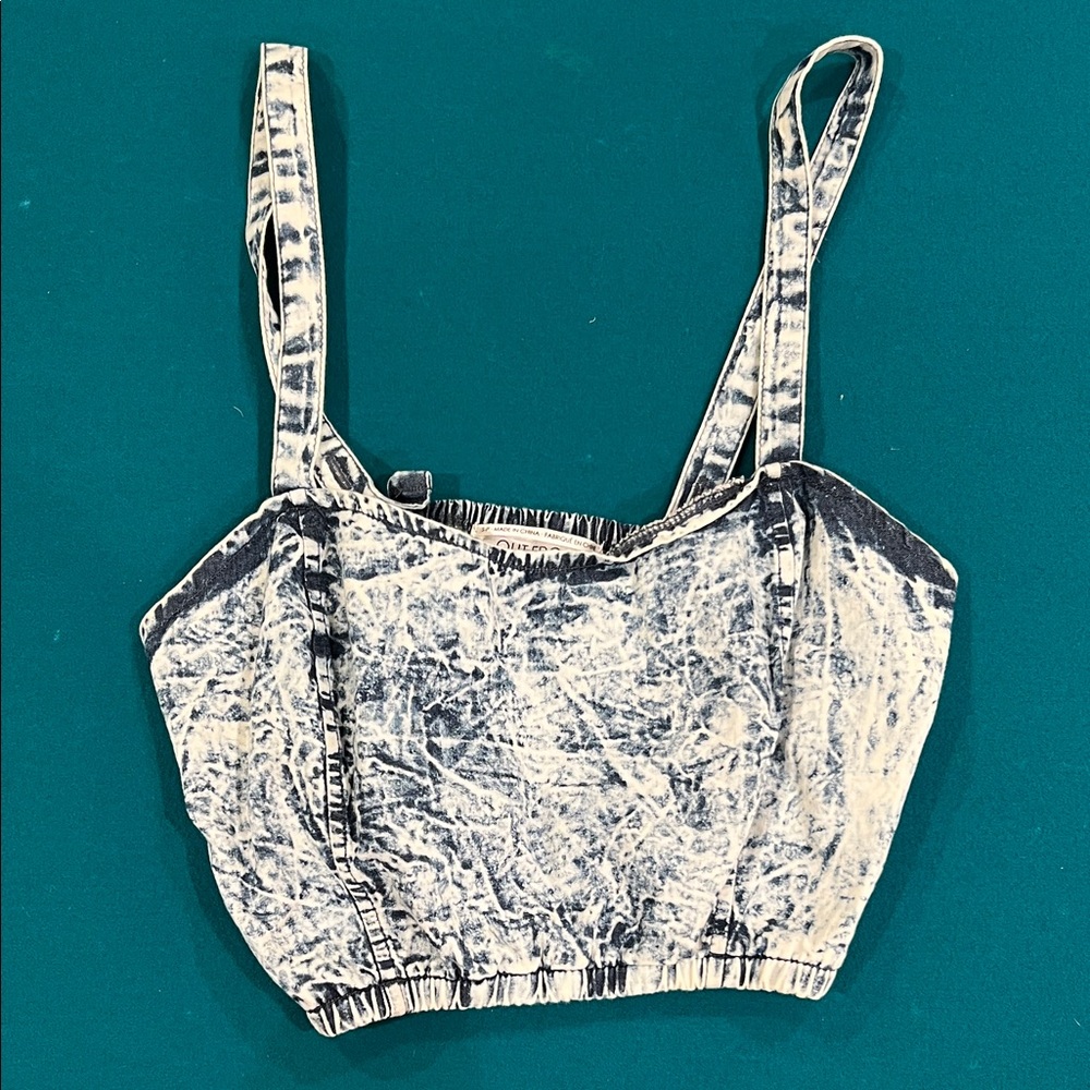 Stylish Acid Wash Crop Top